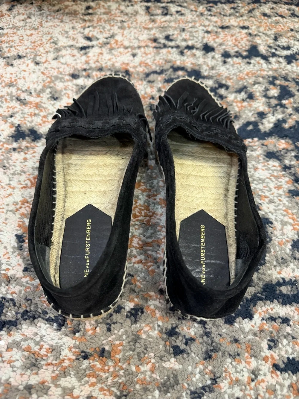 Diane von Furstenberg ‘Cadah’ Black Suede Fringe Trim Espadrilles Flats Size 9